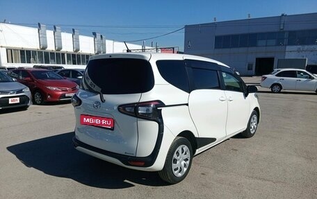 Toyota Sienta II, 2017 год, 1 335 000 рублей, 2 фотография