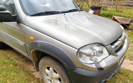 Chevrolet Niva I рестайлинг, 2010 год, 370 000 рублей, 16 фотография