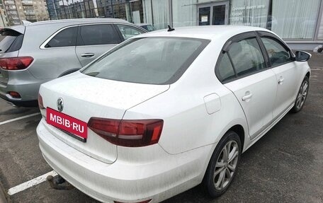 Volkswagen Jetta VI, 2016 год, 929 000 рублей, 3 фотография