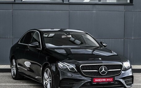 Mercedes-Benz E-Класс, 2016 год, 2 439 000 рублей, 1 фотография