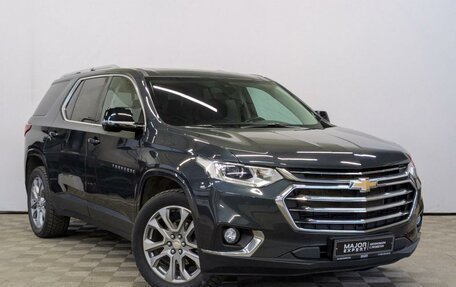 Chevrolet Traverse II, 2018 год, 2 965 000 рублей, 3 фотография