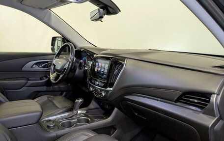 Chevrolet Traverse II, 2018 год, 2 965 000 рублей, 11 фотография