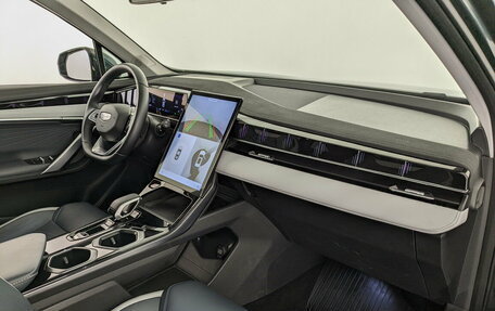 Geely Atlas, 2024 год, 2 850 000 рублей, 11 фотография