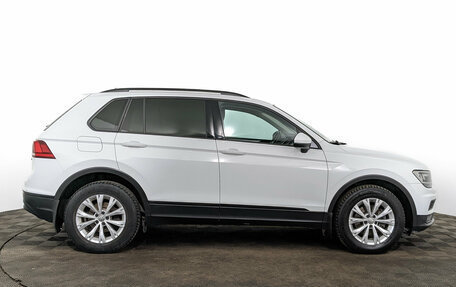 Volkswagen Tiguan II, 2020 год, 2 700 000 рублей, 4 фотография