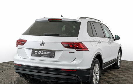 Volkswagen Tiguan II, 2020 год, 2 700 000 рублей, 5 фотография