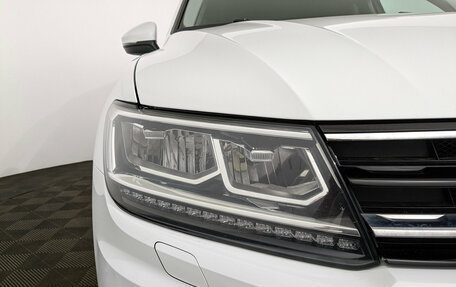 Volkswagen Tiguan II, 2020 год, 2 700 000 рублей, 11 фотография