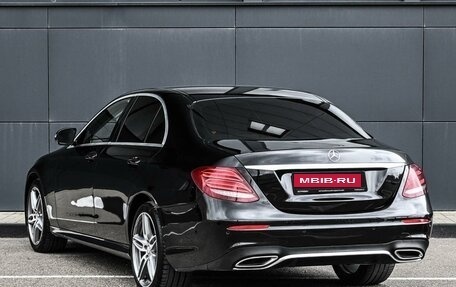 Mercedes-Benz E-Класс, 2016 год, 2 439 000 рублей, 2 фотография
