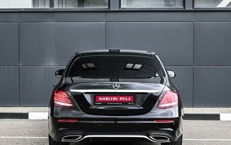 Mercedes-Benz E-Класс, 2016 год, 2 439 000 рублей, 4 фотография