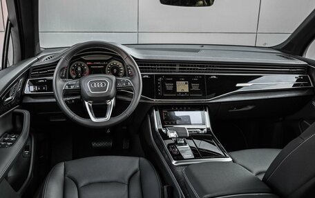 Audi Q7, 2025 год, 10 894 000 рублей, 6 фотография