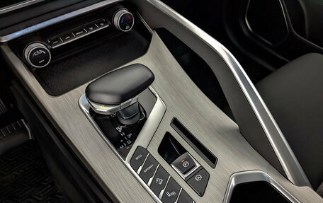 Geely Coolray I, 2023 год, 1 975 000 рублей, 21 фотография