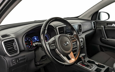 KIA Sportage IV рестайлинг, 2021 год, 2 695 000 рублей, 15 фотография