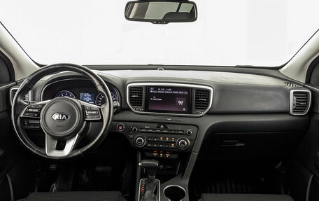 KIA Sportage IV рестайлинг, 2021 год, 2 695 000 рублей, 14 фотография
