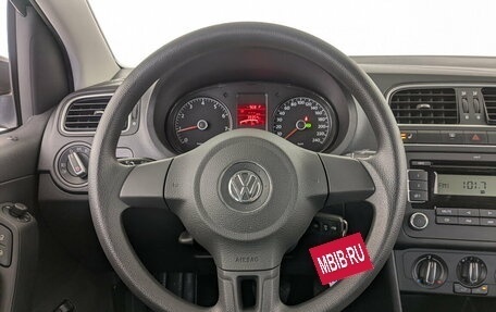 Volkswagen Polo VI (EU Market), 2012 год, 1 100 000 рублей, 21 фотография