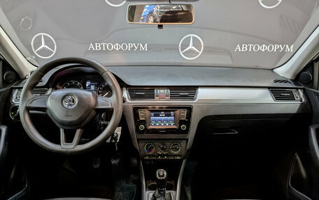 Skoda Rapid I, 2017 год, 800 000 рублей, 14 фотография