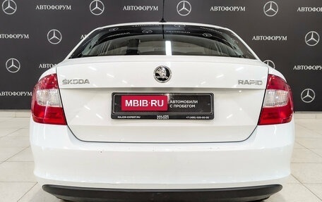 Skoda Rapid I, 2017 год, 800 000 рублей, 6 фотография