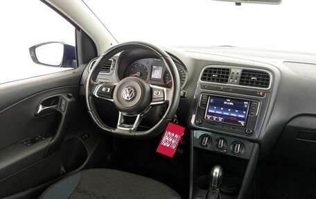 Volkswagen Polo VI (EU Market), 2020 год, 1 425 000 рублей, 25 фотография