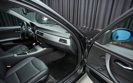 BMW 3 серия, 2007 год, 1 099 000 рублей, 13 фотография