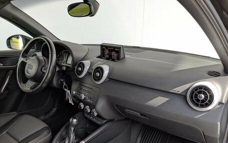 Audi A1, 2012 год, 1 230 000 рублей, 13 фотография