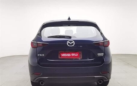 Mazda CX-5 II, 2024 год, 1 920 000 рублей, 4 фотография