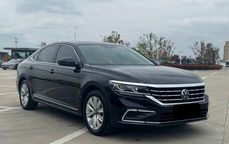 Volkswagen Passat B8 рестайлинг, 2023 год, 2 310 000 рублей, 5 фотография