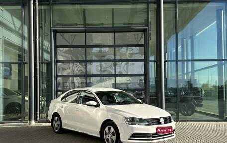 Volkswagen Jetta VI, 2015 год, 970 000 рублей, 1 фотография