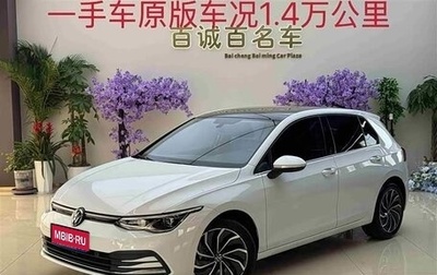 Volkswagen Golf VIII, 2023 год, 2 480 000 рублей, 1 фотография