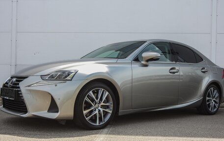 Lexus IS III, 2018 год, 2 599 000 рублей, 1 фотография