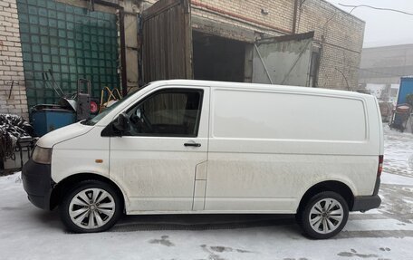 Volkswagen Transporter T5 рестайлинг, 2007 год, 740 000 рублей, 5 фотография