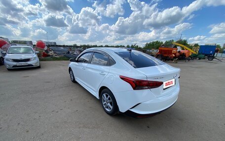 Hyundai Solaris II рестайлинг, 2020 год, 1 350 000 рублей, 3 фотография