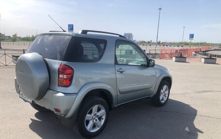 Toyota RAV4, 2004 год, 930 000 рублей, 4 фотография