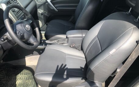 Toyota RAV4, 2004 год, 930 000 рублей, 9 фотография