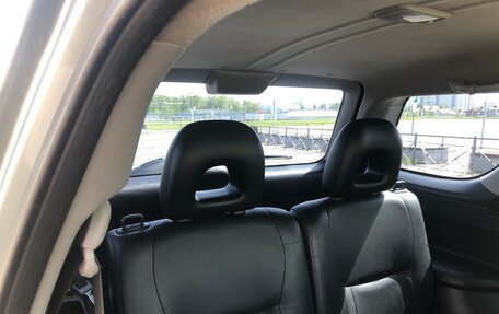 Toyota RAV4, 2004 год, 930 000 рублей, 17 фотография