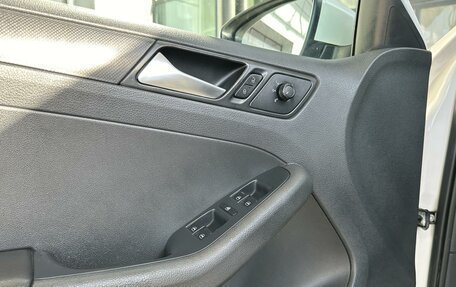 Volkswagen Jetta VI, 2015 год, 970 000 рублей, 14 фотография