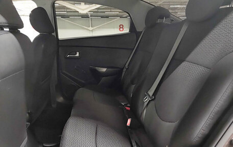 KIA Rio III рестайлинг, 2015 год, 1 050 000 рублей, 15 фотография