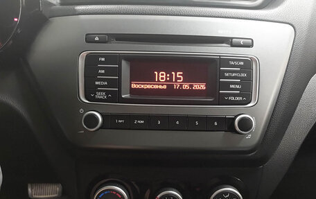 KIA Rio III рестайлинг, 2015 год, 1 050 000 рублей, 18 фотография