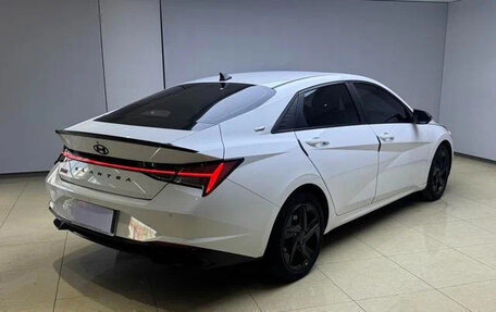 Hyundai Elantra, 2022 год, 1 340 000 рублей, 4 фотография
