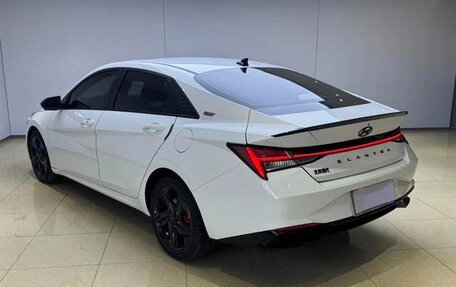 Hyundai Elantra, 2022 год, 1 340 000 рублей, 6 фотография