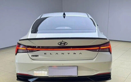 Hyundai Elantra, 2022 год, 1 340 000 рублей, 5 фотография