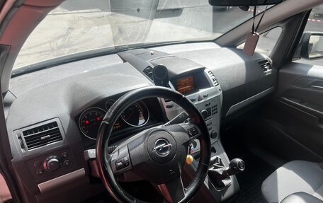 Opel Zafira B, 2012 год, 660 000 рублей, 5 фотография