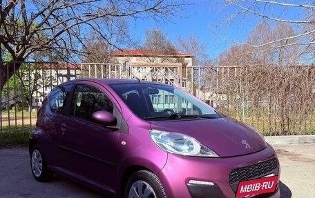 Peugeot 107 I рестайлинг, 2012 год, 695 000 рублей, 3 фотография