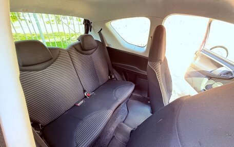Peugeot 107 I рестайлинг, 2012 год, 695 000 рублей, 15 фотография