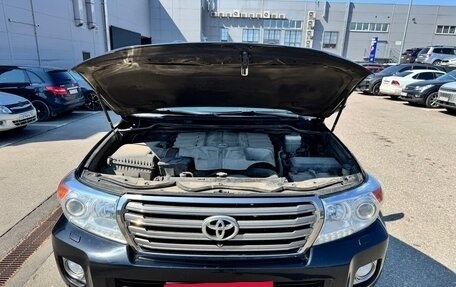 Toyota Land Cruiser 200, 2013 год, 4 300 000 рублей, 8 фотография