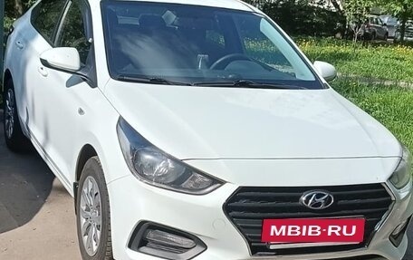 Hyundai Solaris II рестайлинг, 2018 год, 1 325 000 рублей, 2 фотография