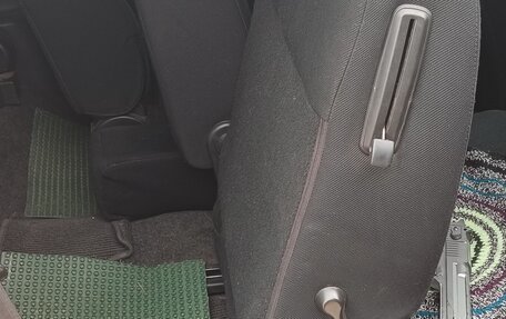 Honda Stream I рестайлинг, 2004 год, 680 000 рублей, 7 фотография