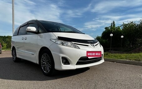 Toyota Estima III рестайлинг -2, 2009 год, 1 400 000 рублей, 2 фотография