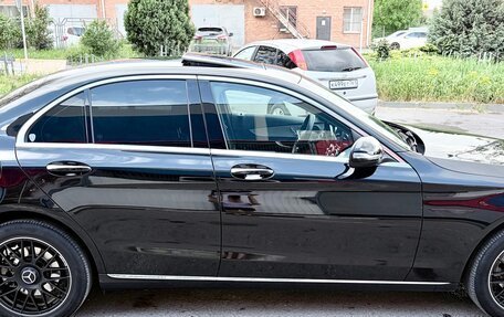 Mercedes-Benz C-Класс, 2019 год, 3 900 000 рублей, 4 фотография