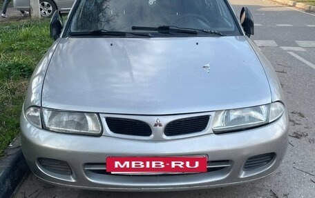 Mitsubishi Carisma I, 1999 год, 350 000 рублей, 2 фотография