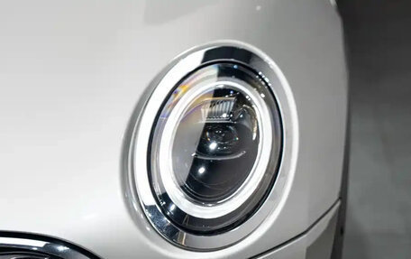 MINI Clubman, 2023 год, 1 830 888 рублей, 20 фотография