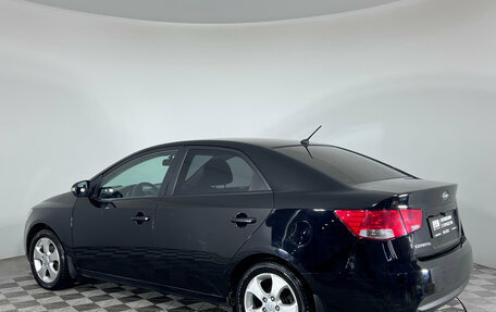 KIA Cerato III, 2010 год, 885 000 рублей, 6 фотография