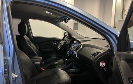Hyundai ix35 I рестайлинг, 2012 год, 1 380 000 рублей, 29 фотография